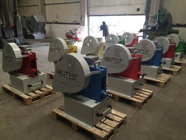 Laboratory Type Jaw Crusher LB 100